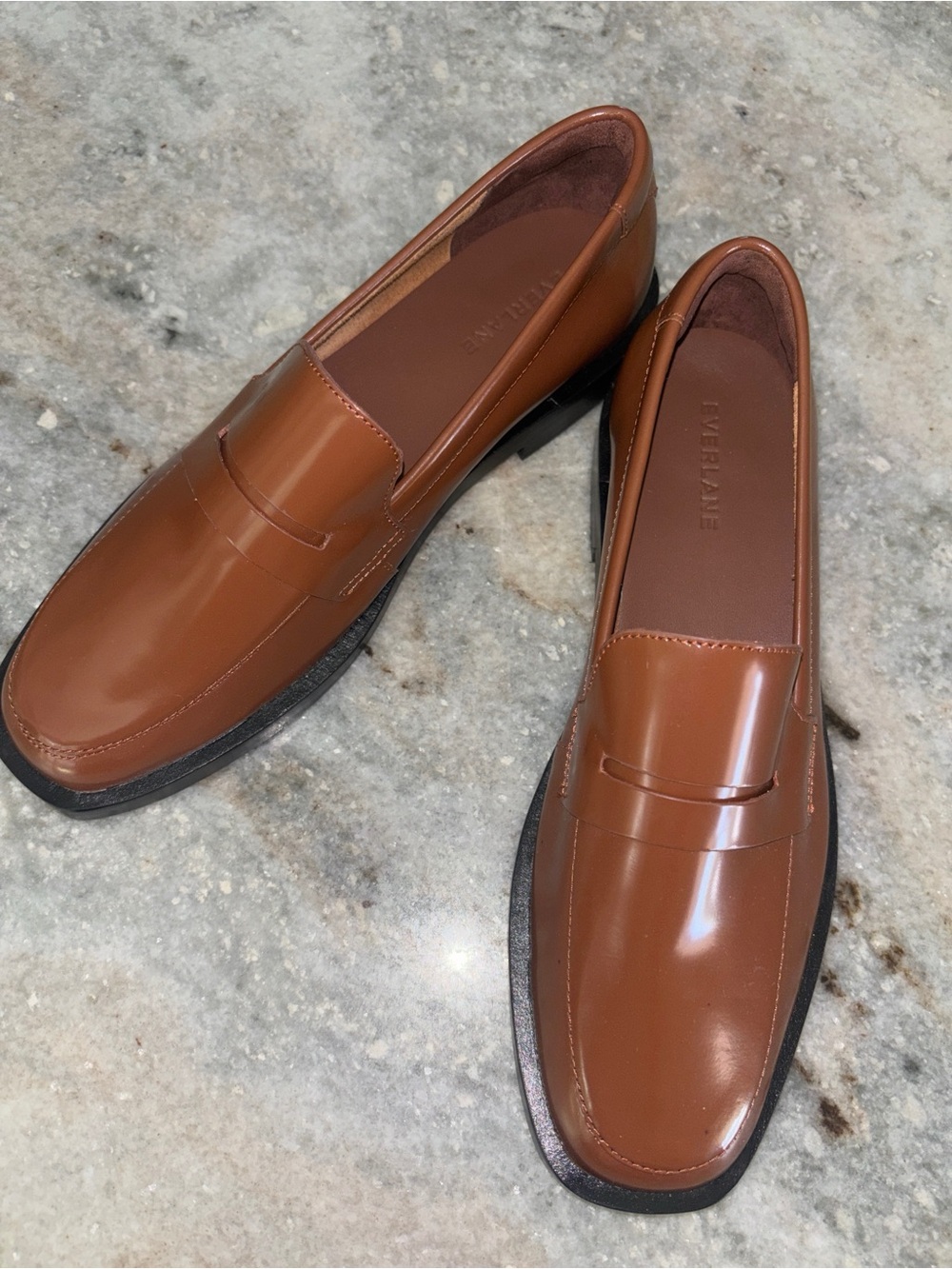 Like new! Everlane Leather Penny Loafer, size 8.5